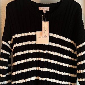 NWT Philosophy Classic Black and White Cable Knit Striped Sweater